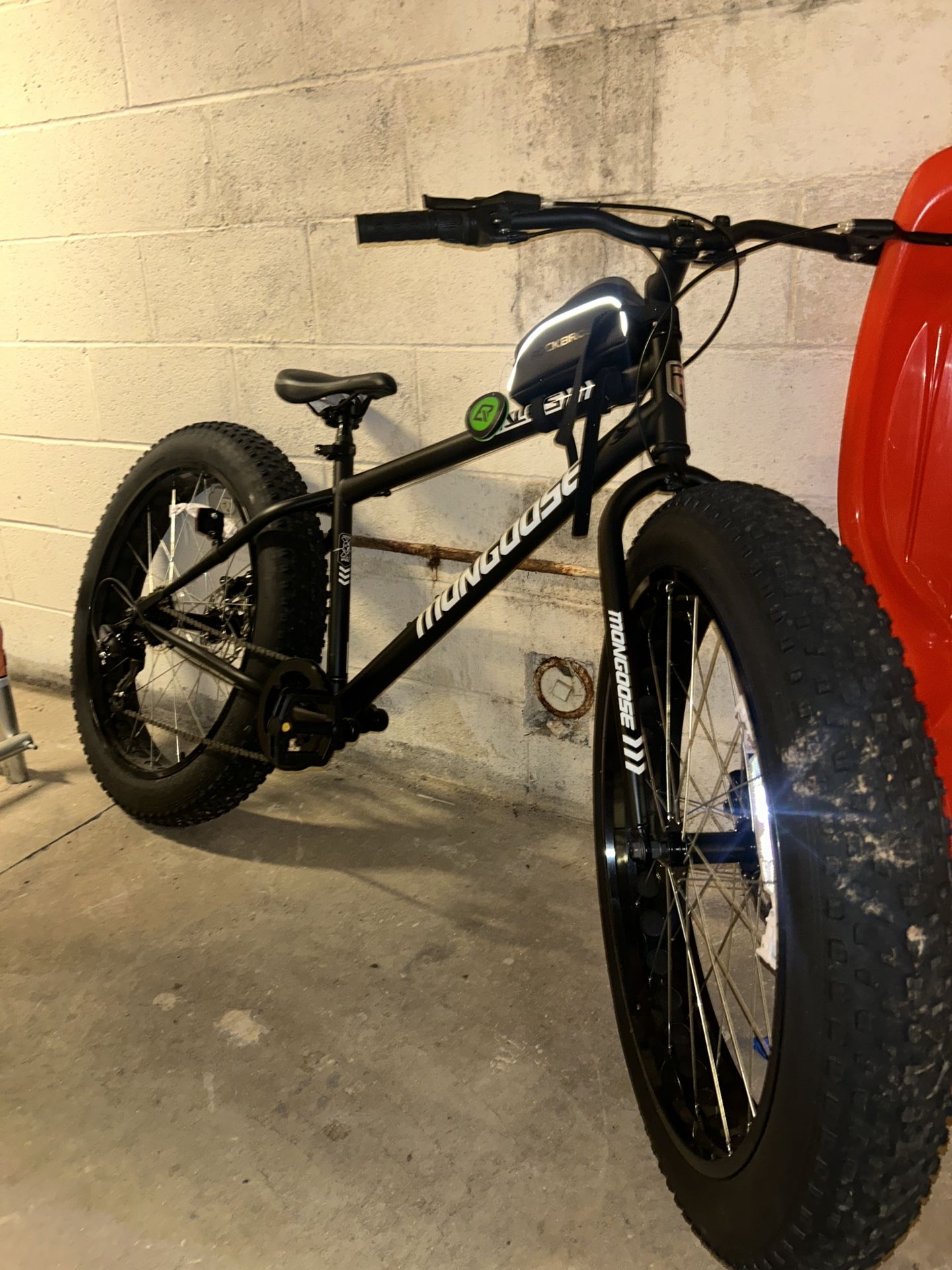 Mongoose Malus Fat Tire 26” Mountain Bike