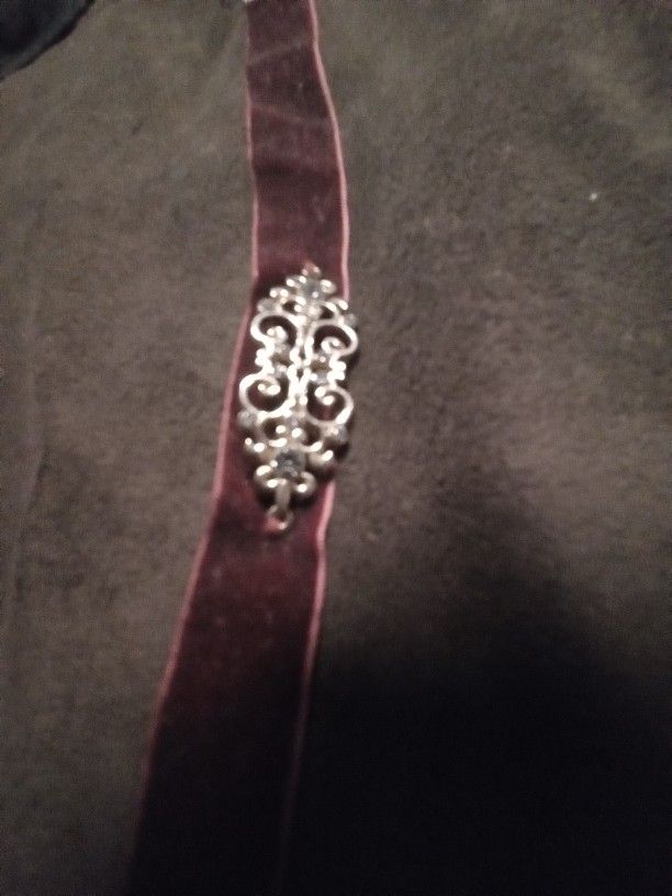 Lady's Necklace