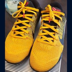 Jordan's And Kobes Some New Some Used 2 Times Max, 11s And 11.5 Sizing