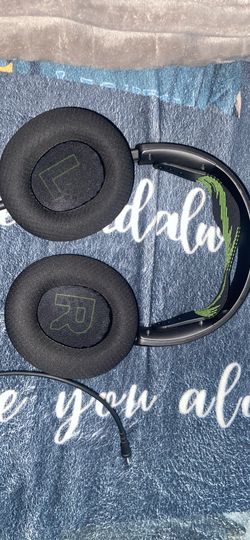 Gaming headphones