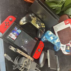 NINTENDO SWITCH BUNDLE 