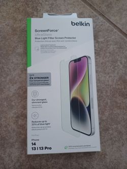 Belkin ScreenForce UltraGlass Blue Light Filter Screen Protector for iPhone 14 / 13 / 13 Pro