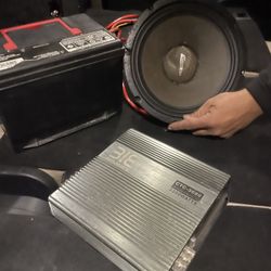 212 inch Bass speakers 412 voice speakers, three eights voice speakers really loud. Everything works fine.