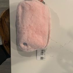 Lululemon Everywhere belt Bag *Plush Fleece