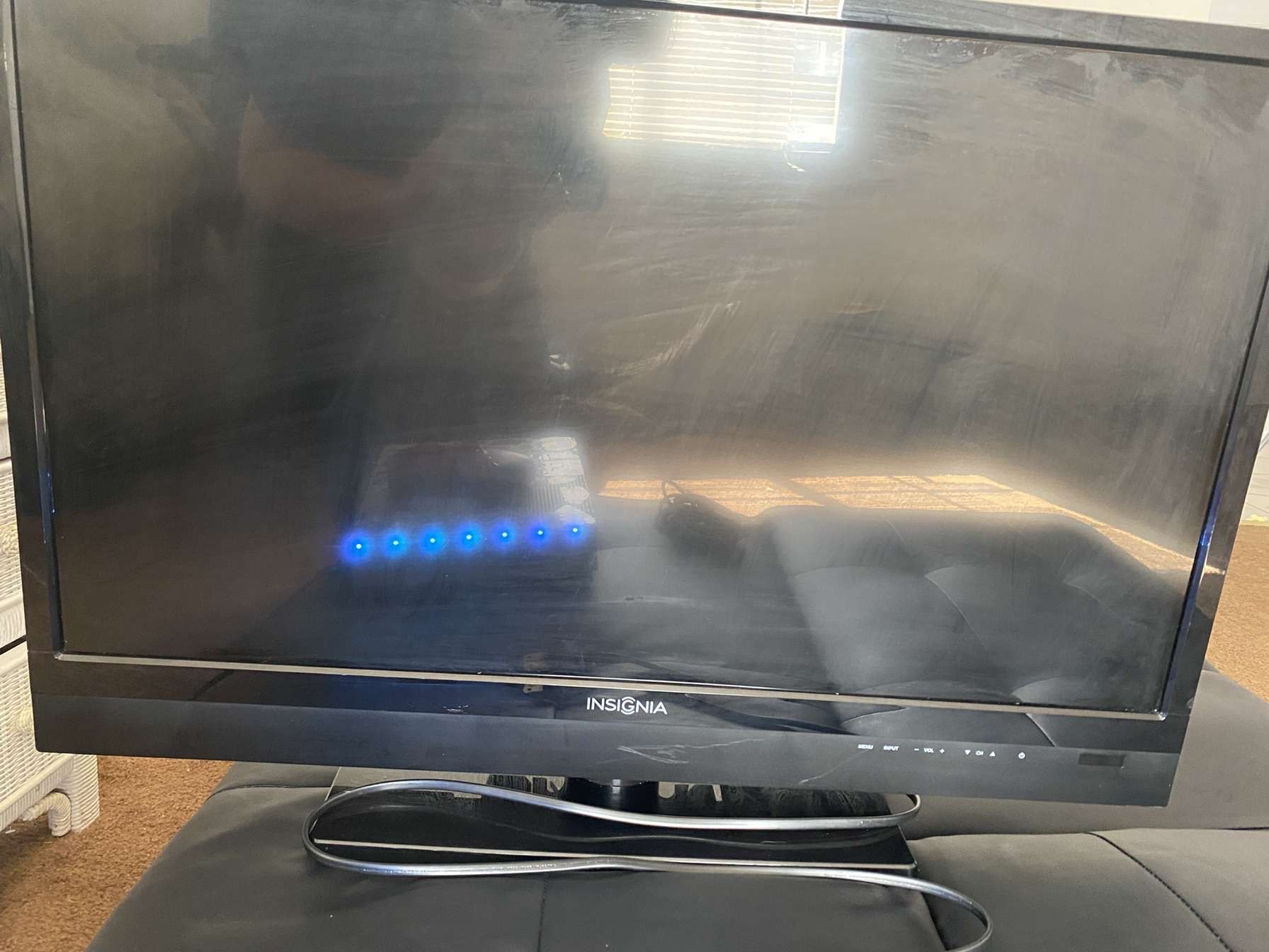 32 inch insignia tv