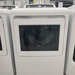 $449 (MSRP $899) GE Electric Dryer With Sensor Dry And Eco Dry