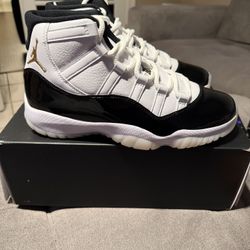 Jordan Retro 11 “Gratitude” Size 9 Men