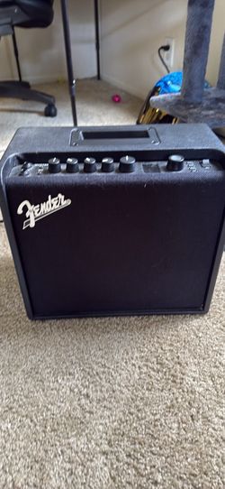 Fender mustang LT25 Amp