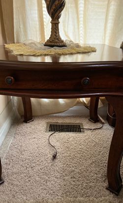 Tow end table
