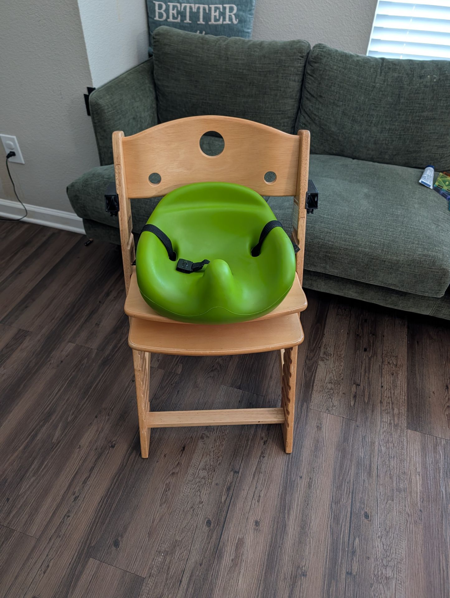 Keekaroo Height Right High Chair with Infant Insert