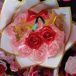 Valentine’s Day eternal bouquet flowers gift