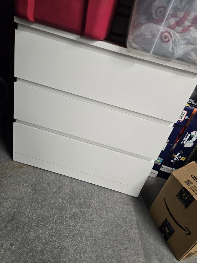 Ikea 3 Drawered Dresser