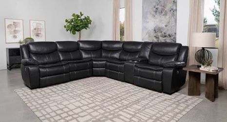 New Power Reclining Sectional.  Dark Grey / Brown.  113x100x40H.  Free Delivery!