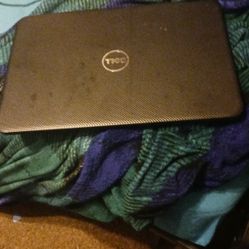 Old Dell Windows 8 Laptop - FOR PARTS