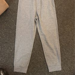 Uniclo Jogger Pants Size 7/8 Kids