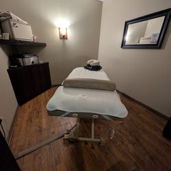 Hydraulic Massage Tables