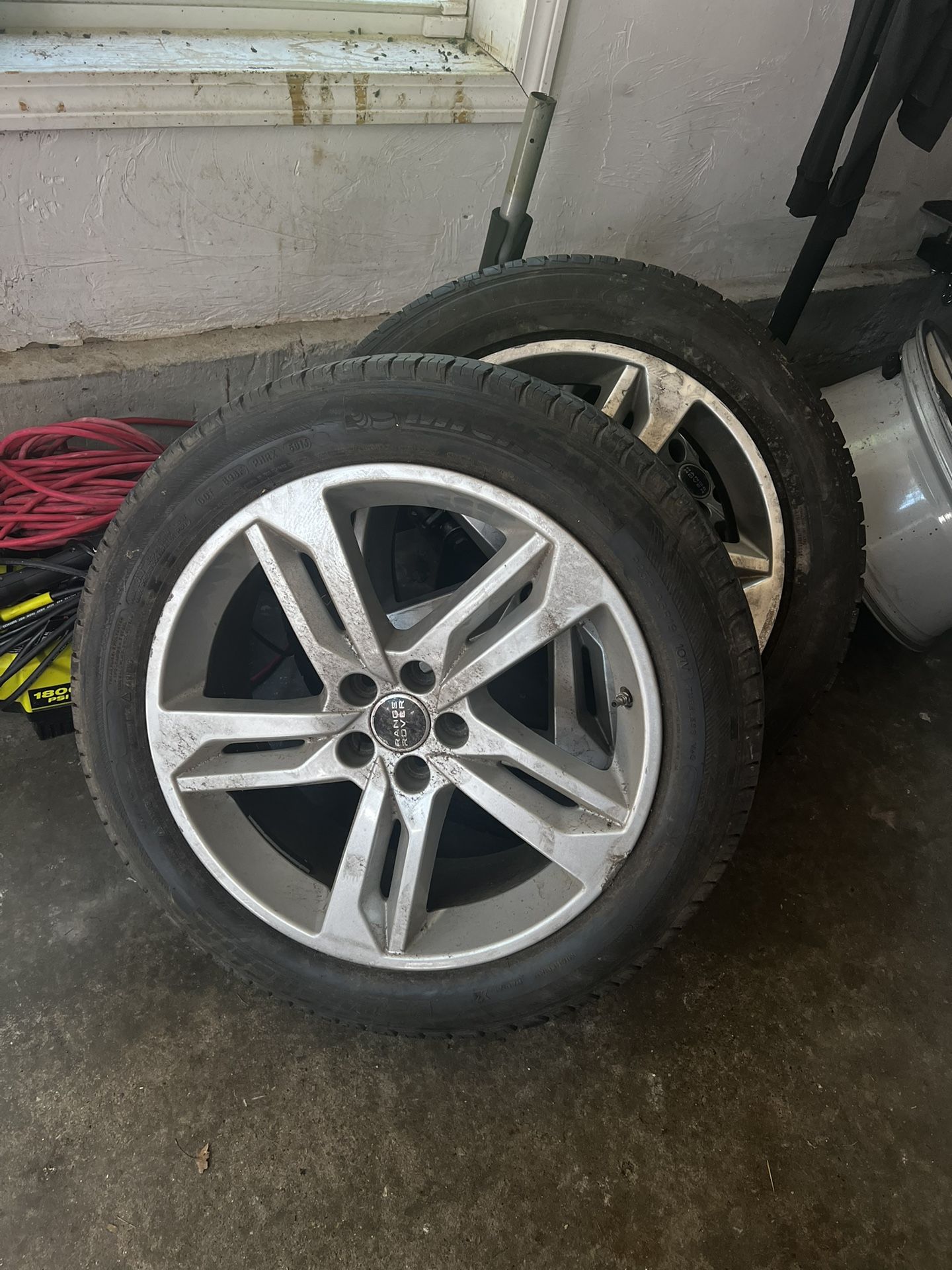 Furniture And Wheels For Sale 