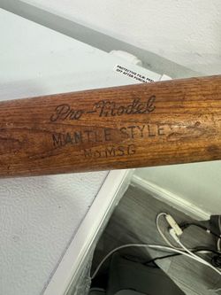 Vintage 1950s Mickey Mantle Style Wood Baseball Bat.