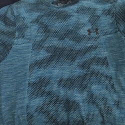 Under Armour. Size L