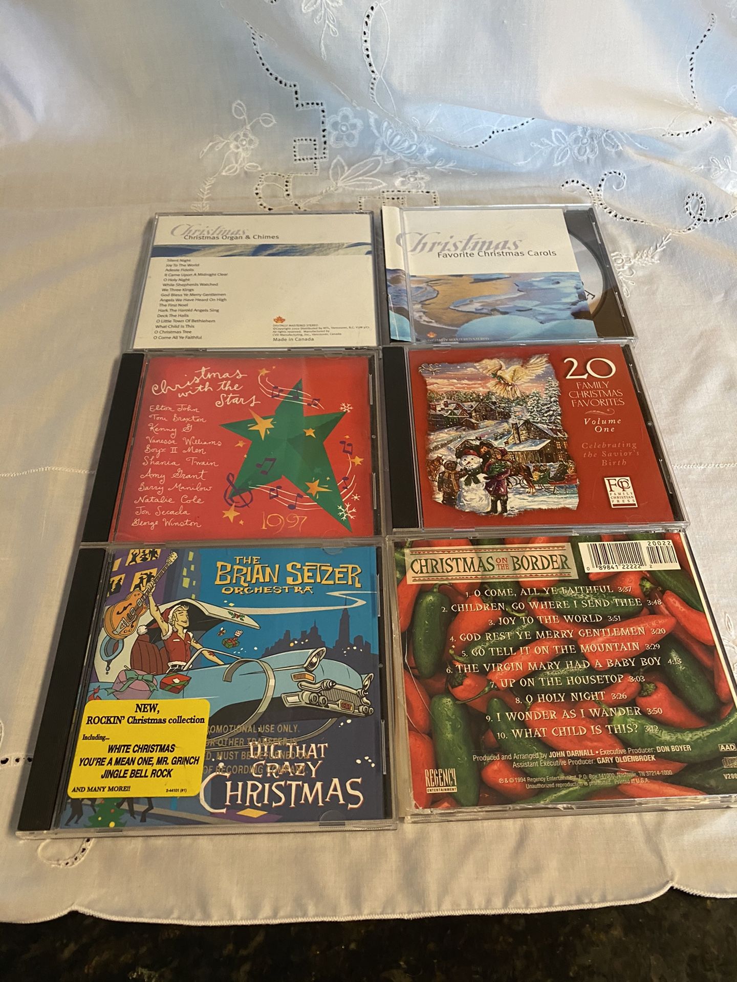 6 Christmas CD’s
