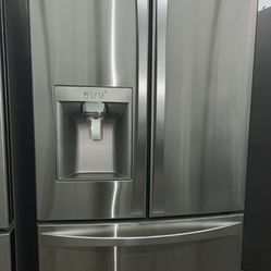 New Kenmore Refrigerator- French Door Stainless