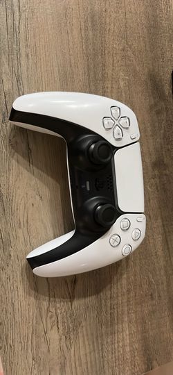 PS5 controller