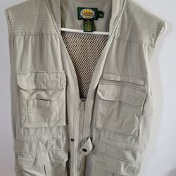 Women's Hunting/Fishing/Photography Vest, NEVER WORN