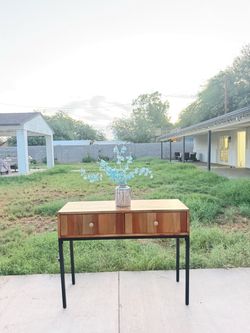 IKEA table