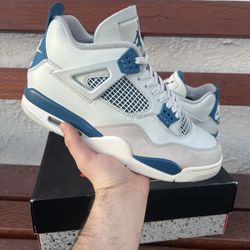 Jordan 4 Military Blue Size 10M - Read Description 