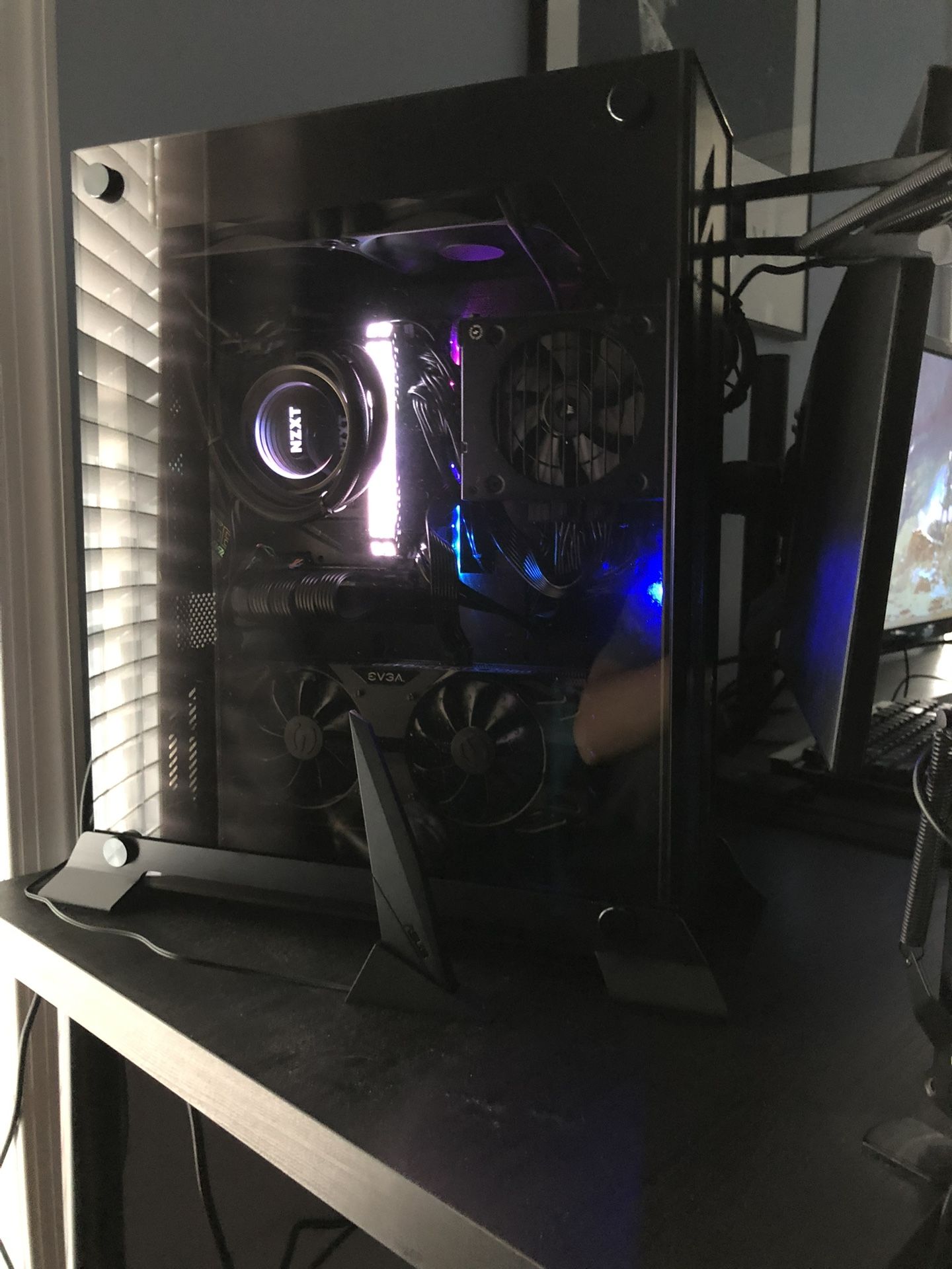 Lian li Mini ITX gaming pC