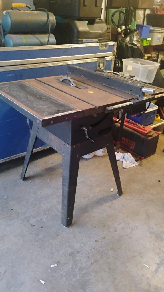 Craftsman Table Saw