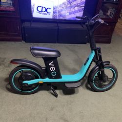 FAST VEO COSMO X SCOOTER