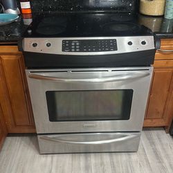 Frigidaire stove
