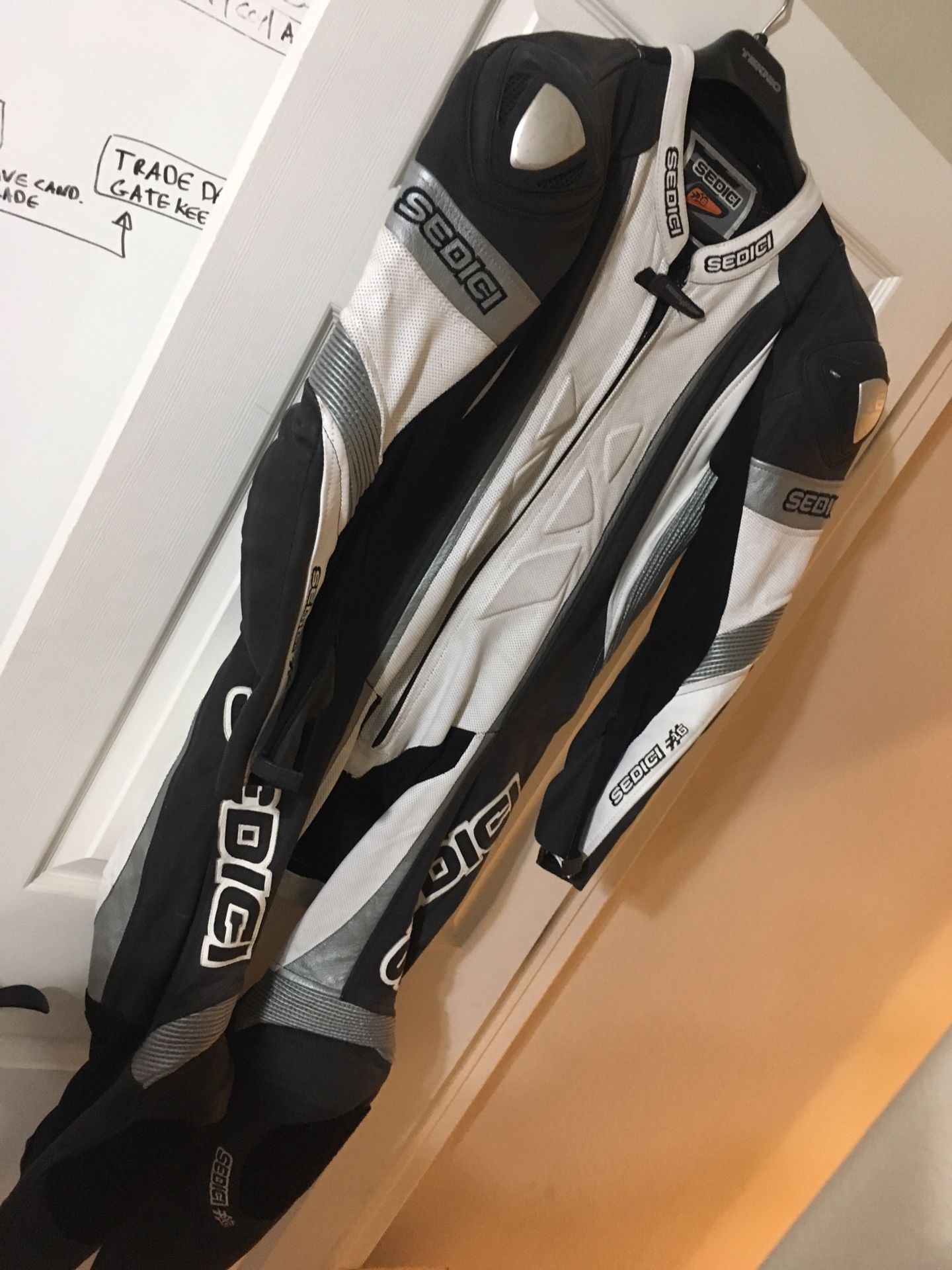 Sedici Leather Motorcycle Racing Suit for Sale in Gilbert, AZ OfferUp