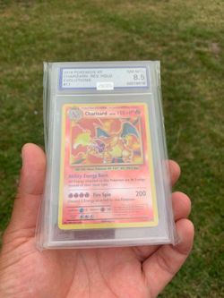 2016 Pokémon XY Charizard reverse holo evolutions
