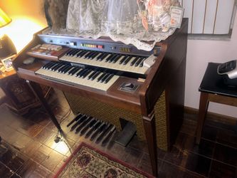 Vintage Hammond Organ with Bench model 124212