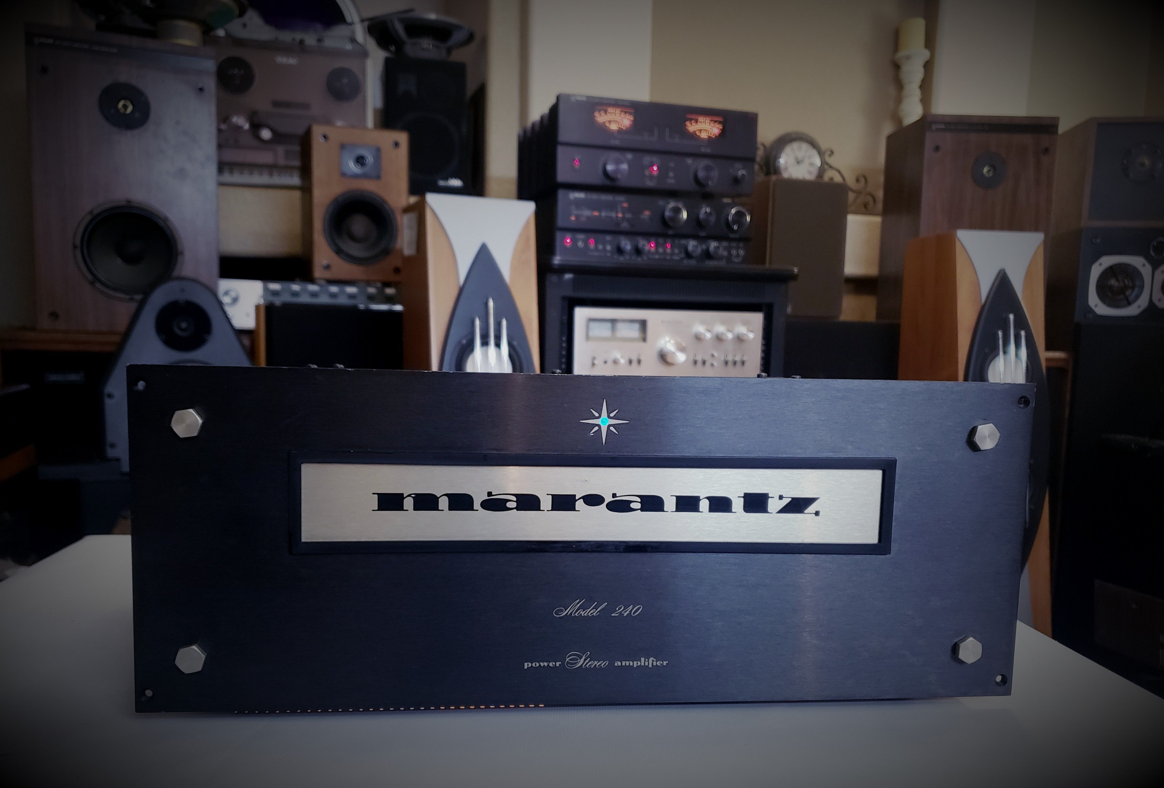 Marantz 240 Vintage Black Face Amplifier 120wpc - Working 😍 🎶