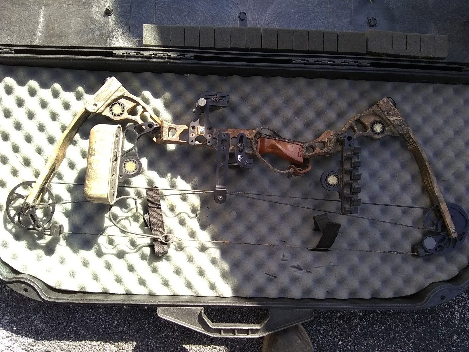 Mathews legacy bow,with acceseries