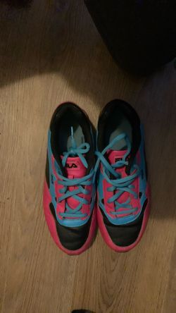 Good Mix And Match Color Shoes 