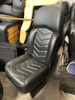 Single seats