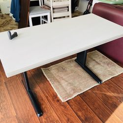 Ergonomic Desk adjustable Standing/sitting 