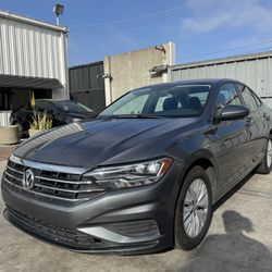 2019 VW JETTA