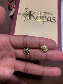 10K gold nugget earrings