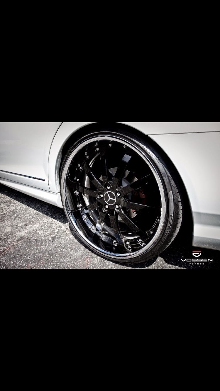 20 inch Vossen VVS-083 wheels