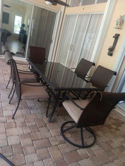 outside dinning table