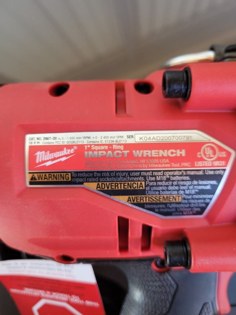 Milwaukee 1"higt Tequesta Impact Wrench W/ HONE-KEY