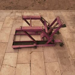 Motorcycle Jack Works Excellent 