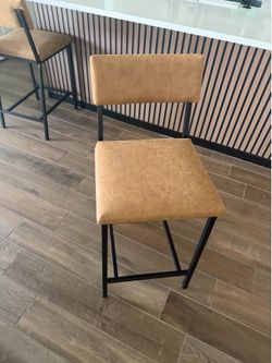 Island chairs