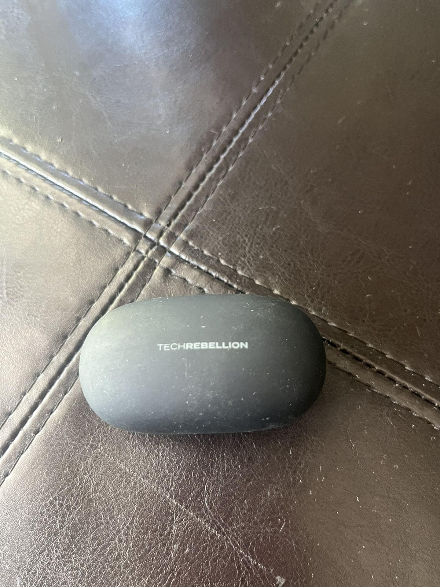 Tech Rebellion Wireless Earbuds