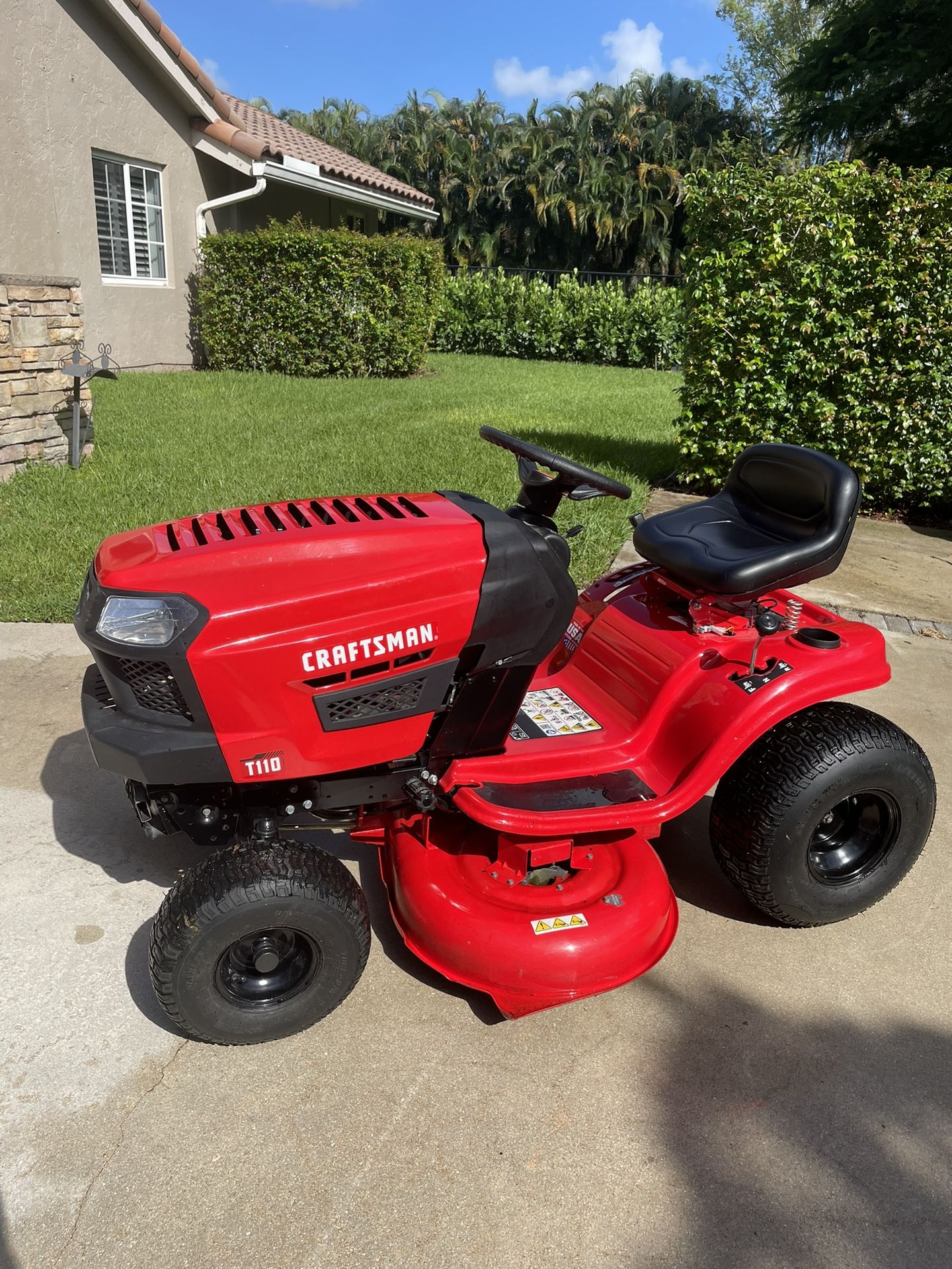 2022 Craftsman T110 Riding Lawn Mower for Sale in Pompano Beach, FL